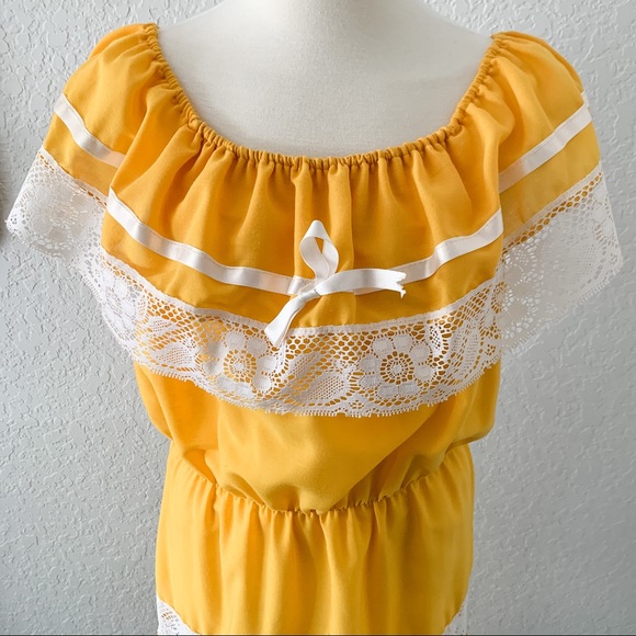 Vintage Off Shoulder Dress - Picture 3 of 6